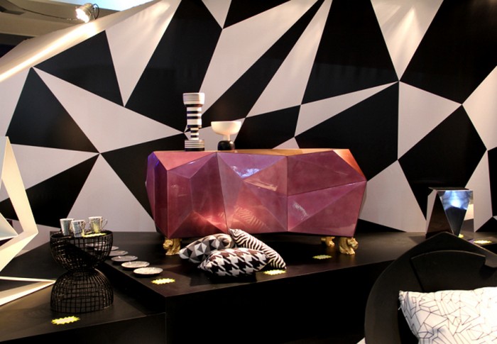 Boca do Lobo proposes to the design world many luxurious design pieces. Today we give you 10 amazing Boca do Lobo furniture ideas for 2016.